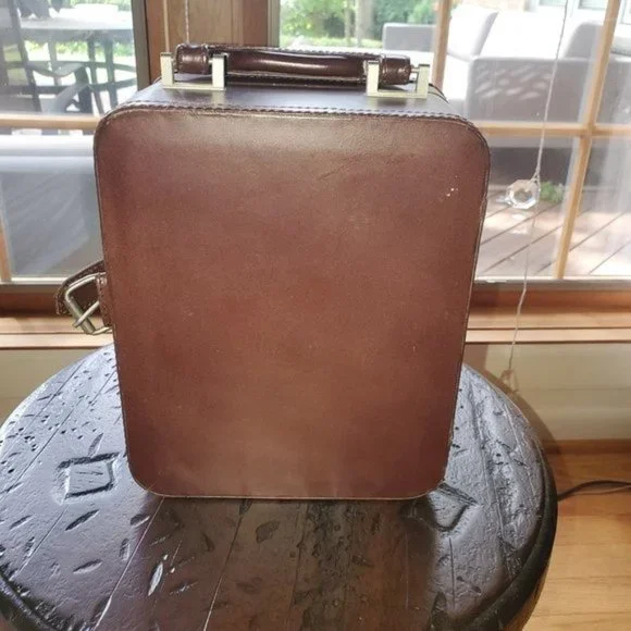 Pottery Barn Vintage Brown Leather Case/Toiletry - Picture 3 of 5